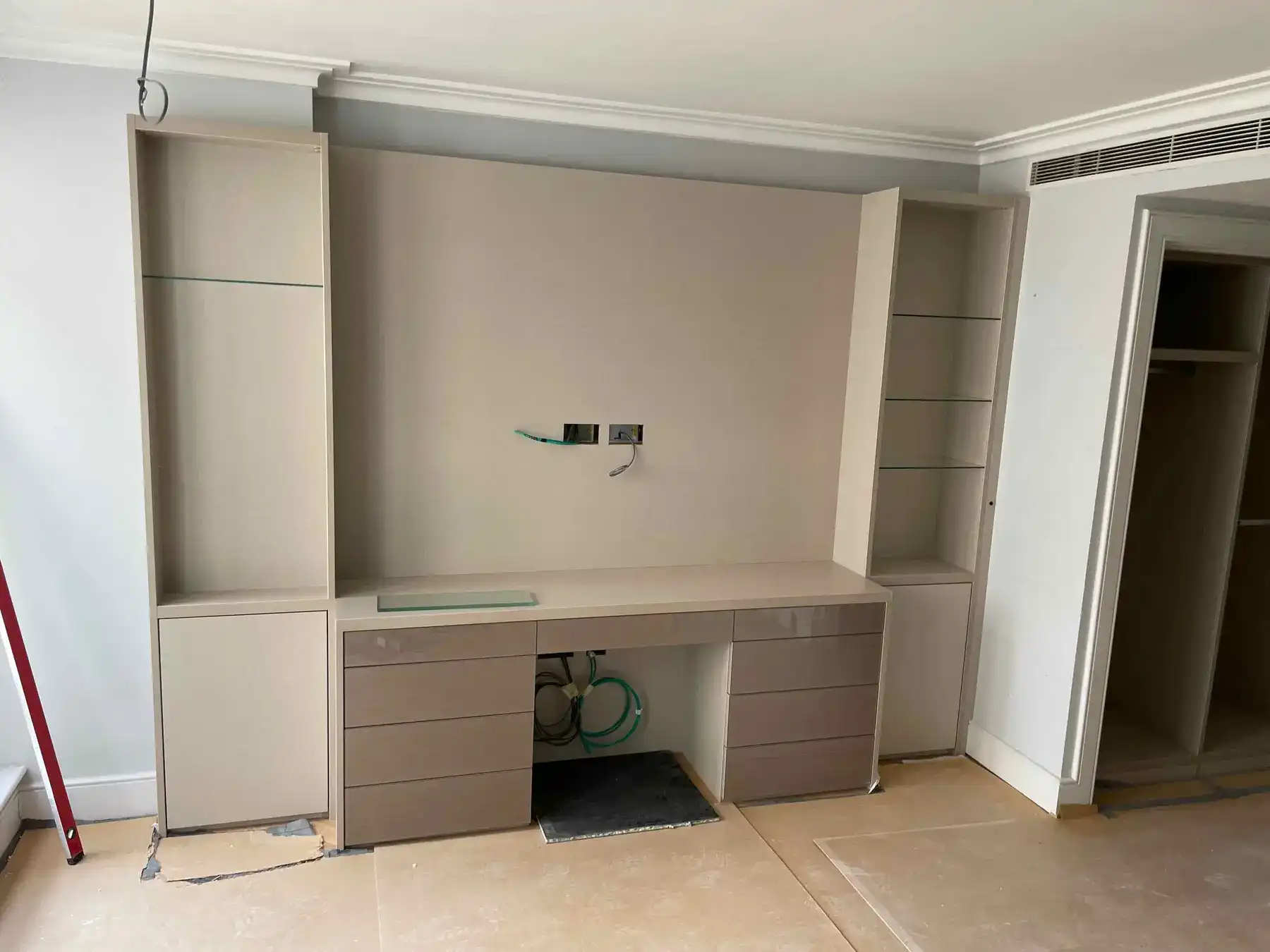 Bespoke bedroom dressing table and fitted joinery - Chelsea London apartment refurbishment